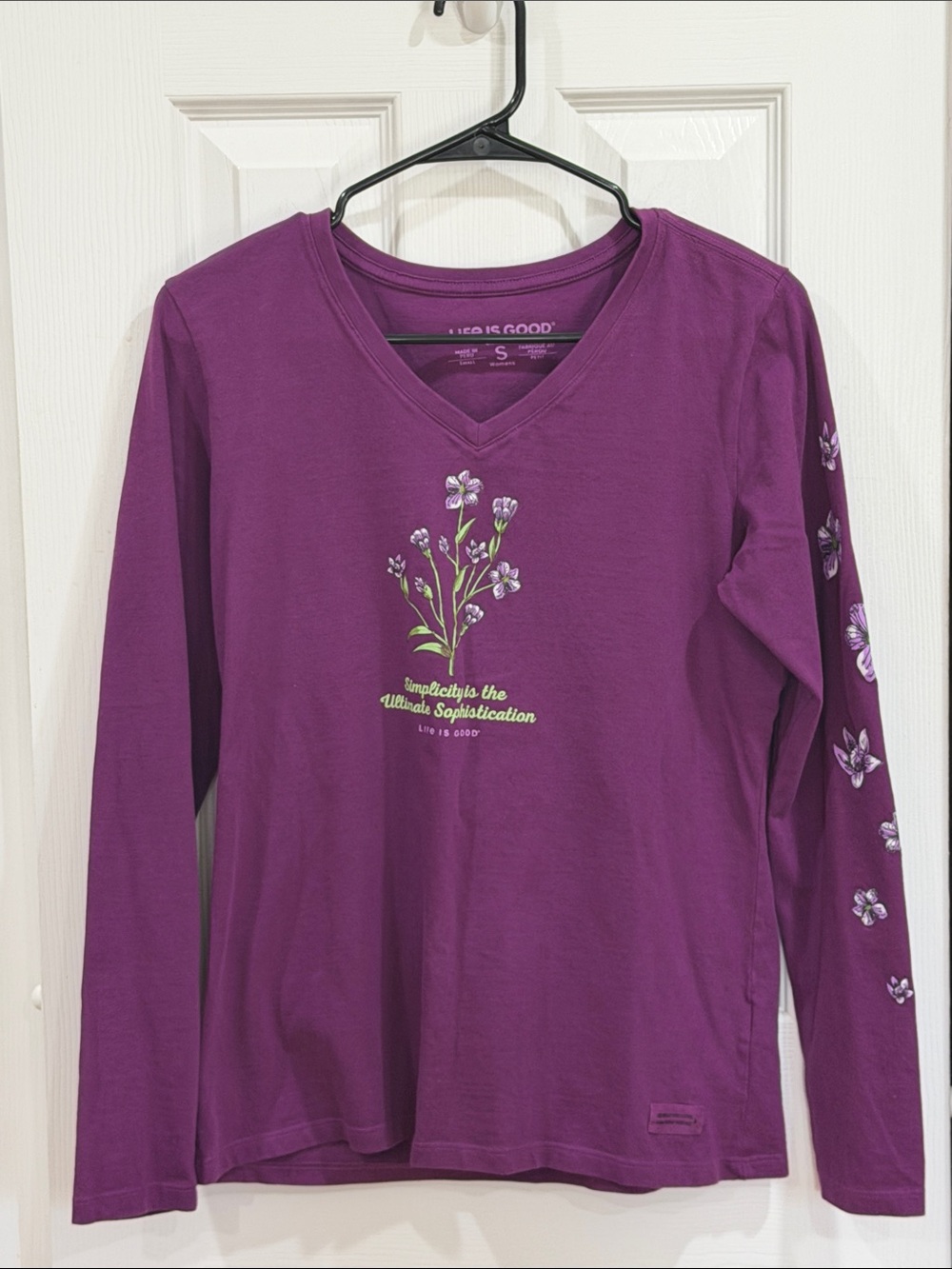 Life Is Good Long Sleeve V-Neck Floral Chest & Sleeve Accents - Size Small